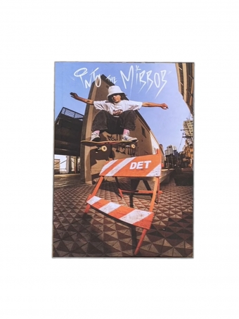 Into the Mirror - edição n. 3